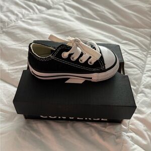 Converse Chuck Taylor All star Lo Sneaker size 3c